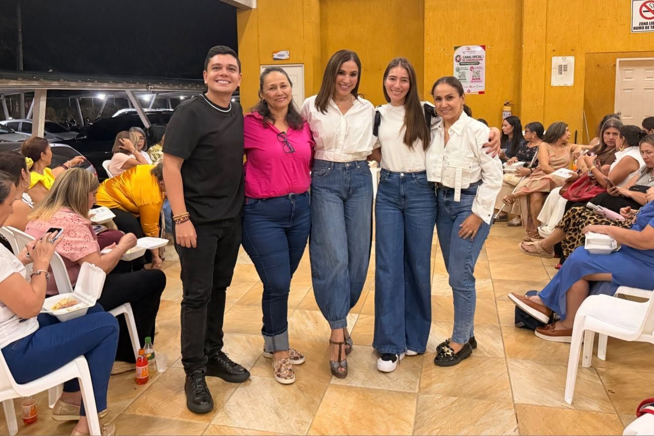 Encuentro con mujeres de Neiva